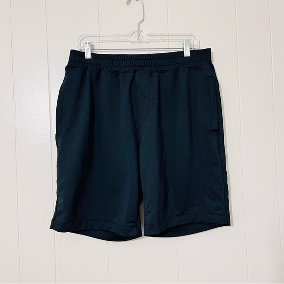 Rhone Performance Shorts Mens  Drawstring Elastic Waist  Black Size L - Picture 1 of 7